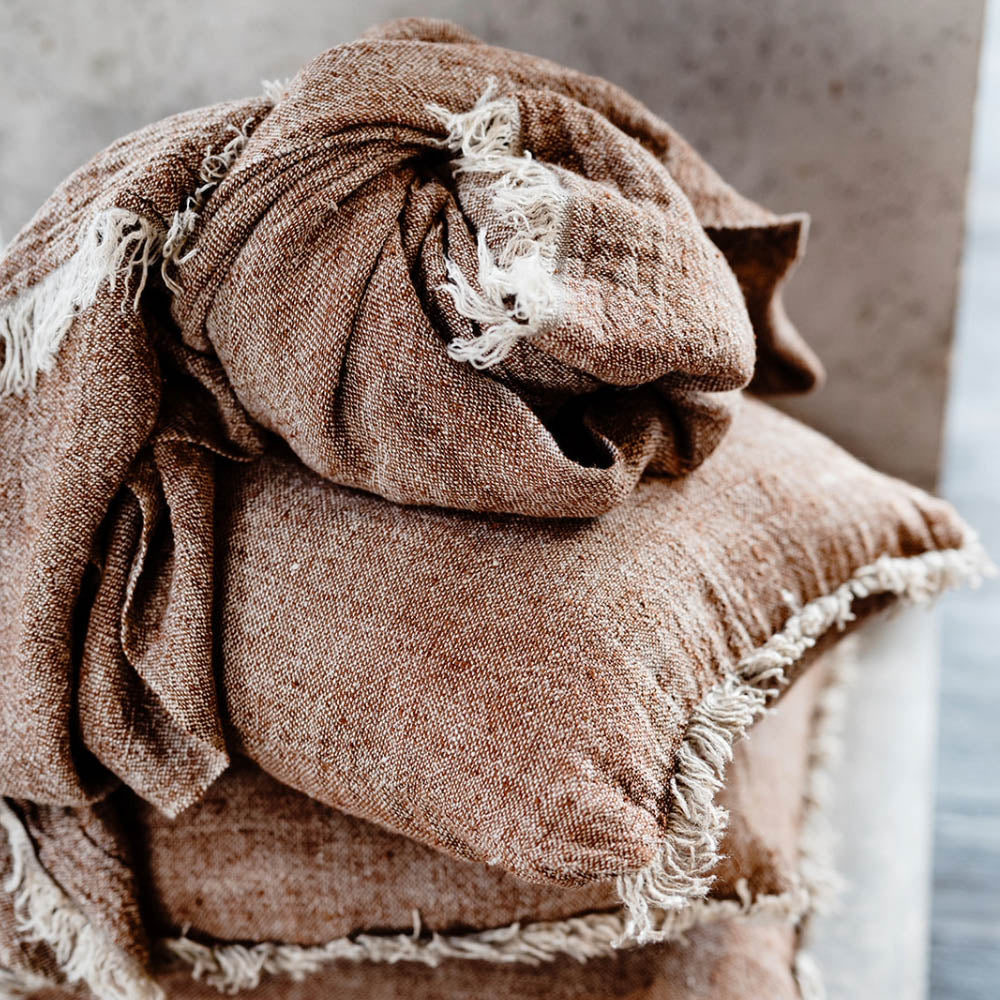 Tabako Linen Throw