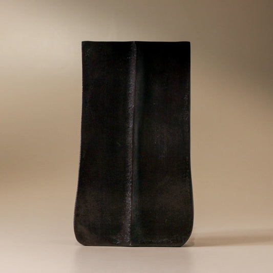 Dusky Vase