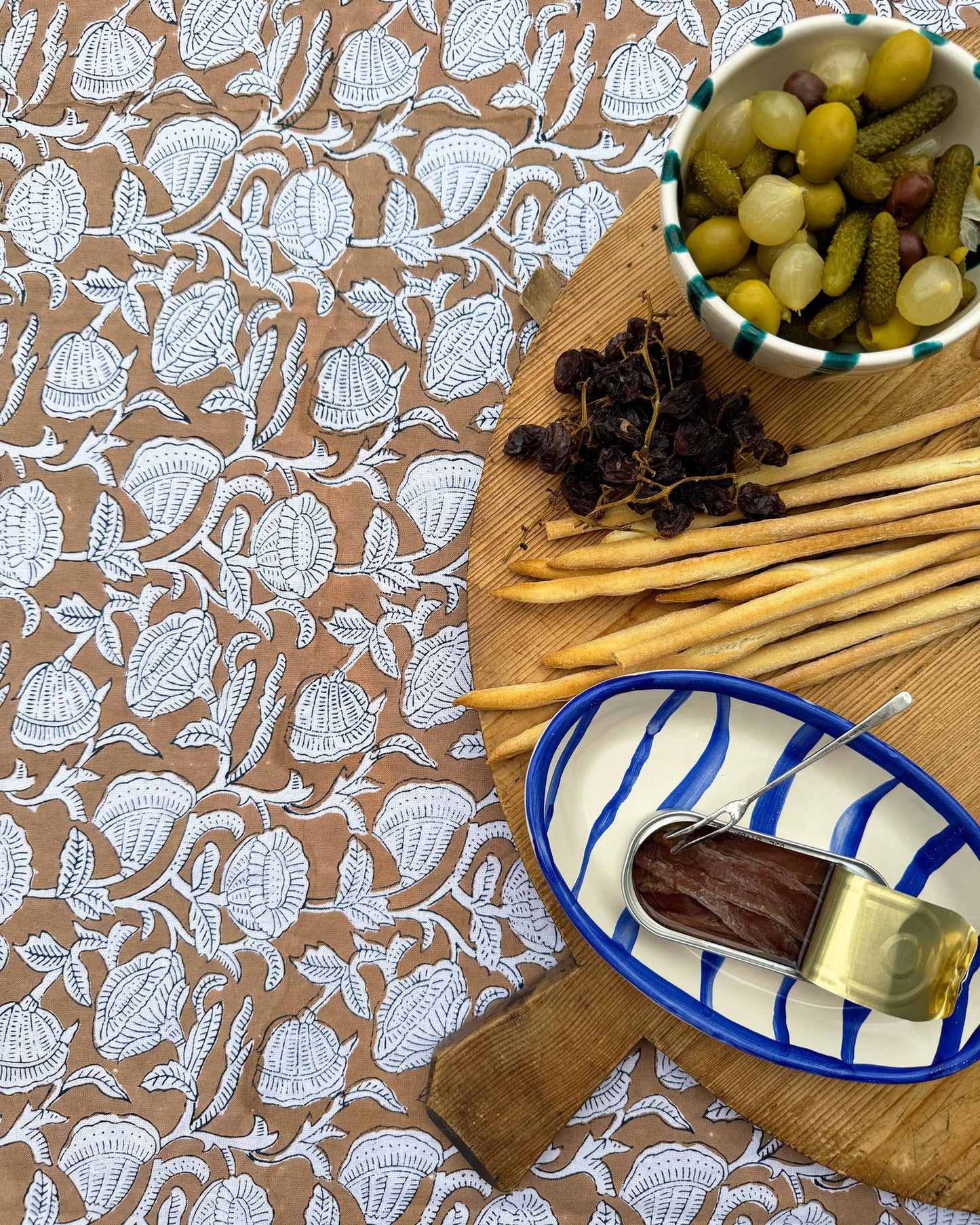 Marbella Tablecloth Tobacco