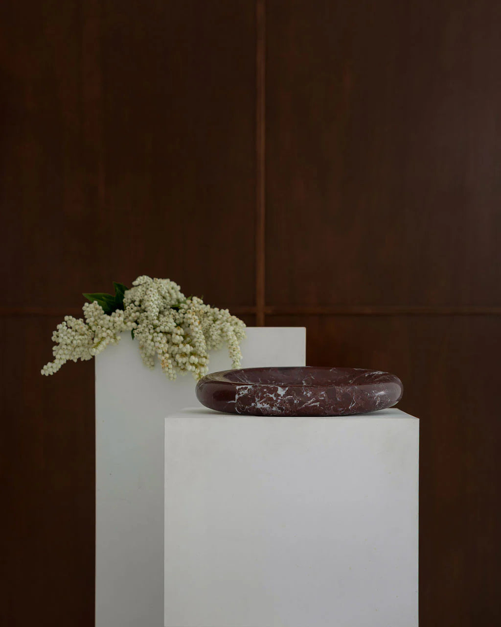 Solstice Sculpted Tray Large Rosso Levanto