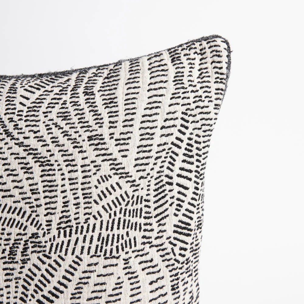 Hana Cushion 60x40