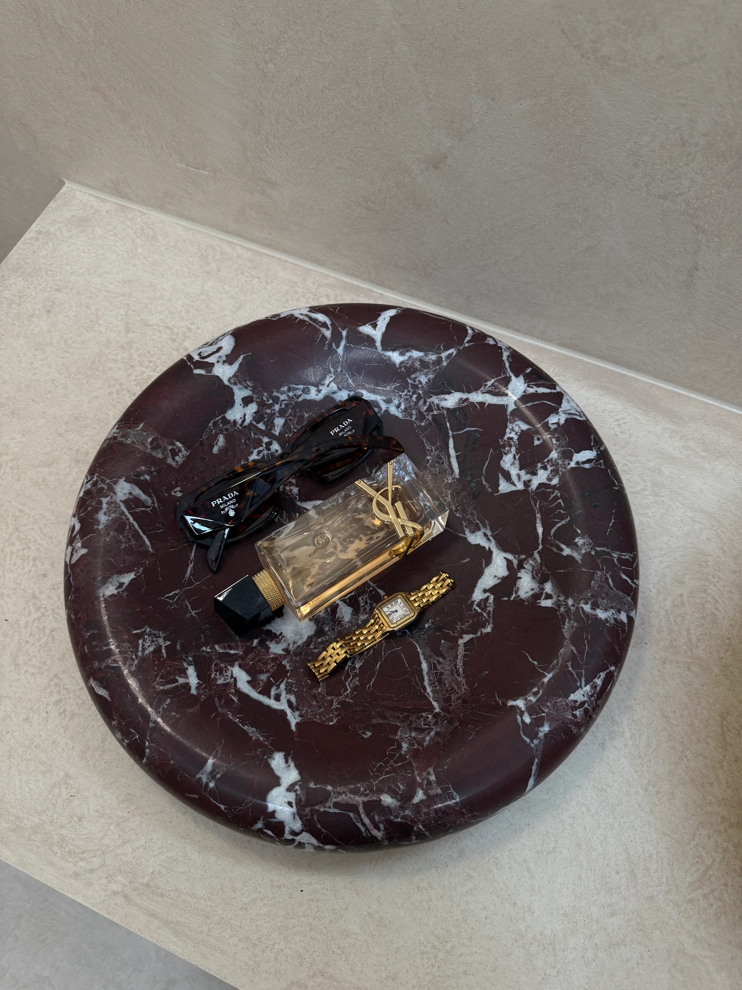 Solstice Sculpted Tray Large Rosso Levanto