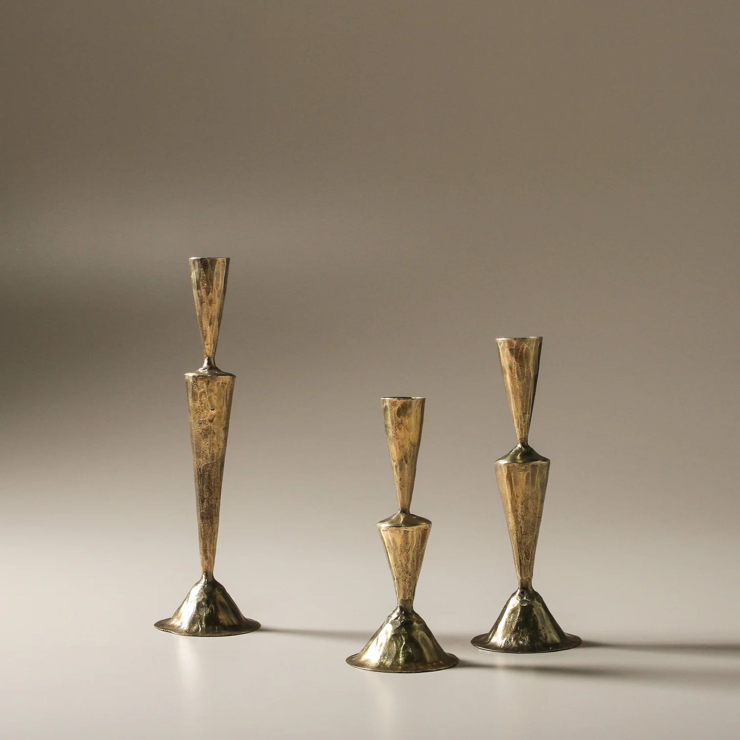 Iris Candle Stand Short